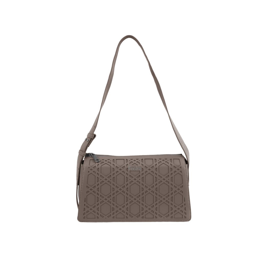 SAKURA Shoulder Bag – Elegant, Practical & Everyday Style
